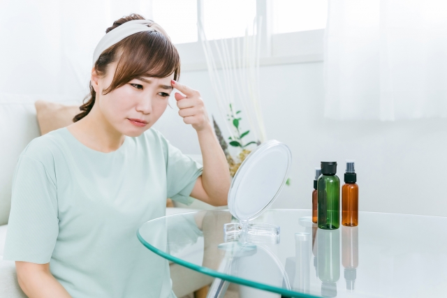 眉毛アートメイクの値段相場とは？失敗しないクリニックの選び方を解説